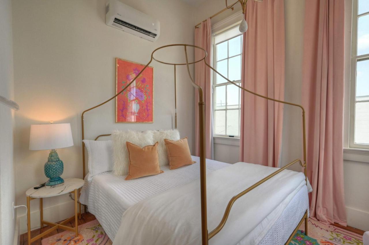 Sugar'S Inn Room #5 Галвестон Экстерьер фото